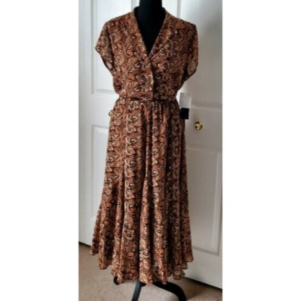 NWT JONES NEW YORK Women 2PC Cap Sleeve Blouse and Matching Midi Skirt Sz 12